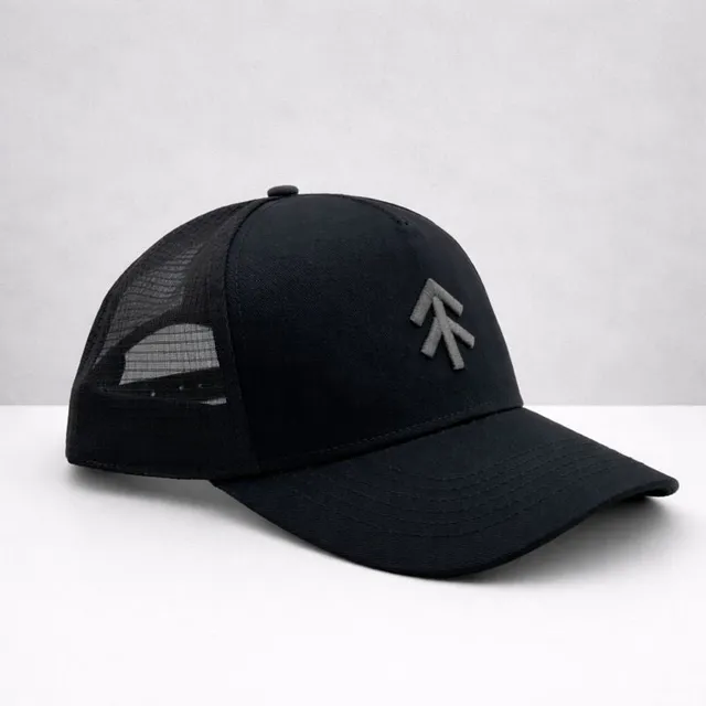 The Black Stuff TBS cappellino trucker nero mesh taglia unica