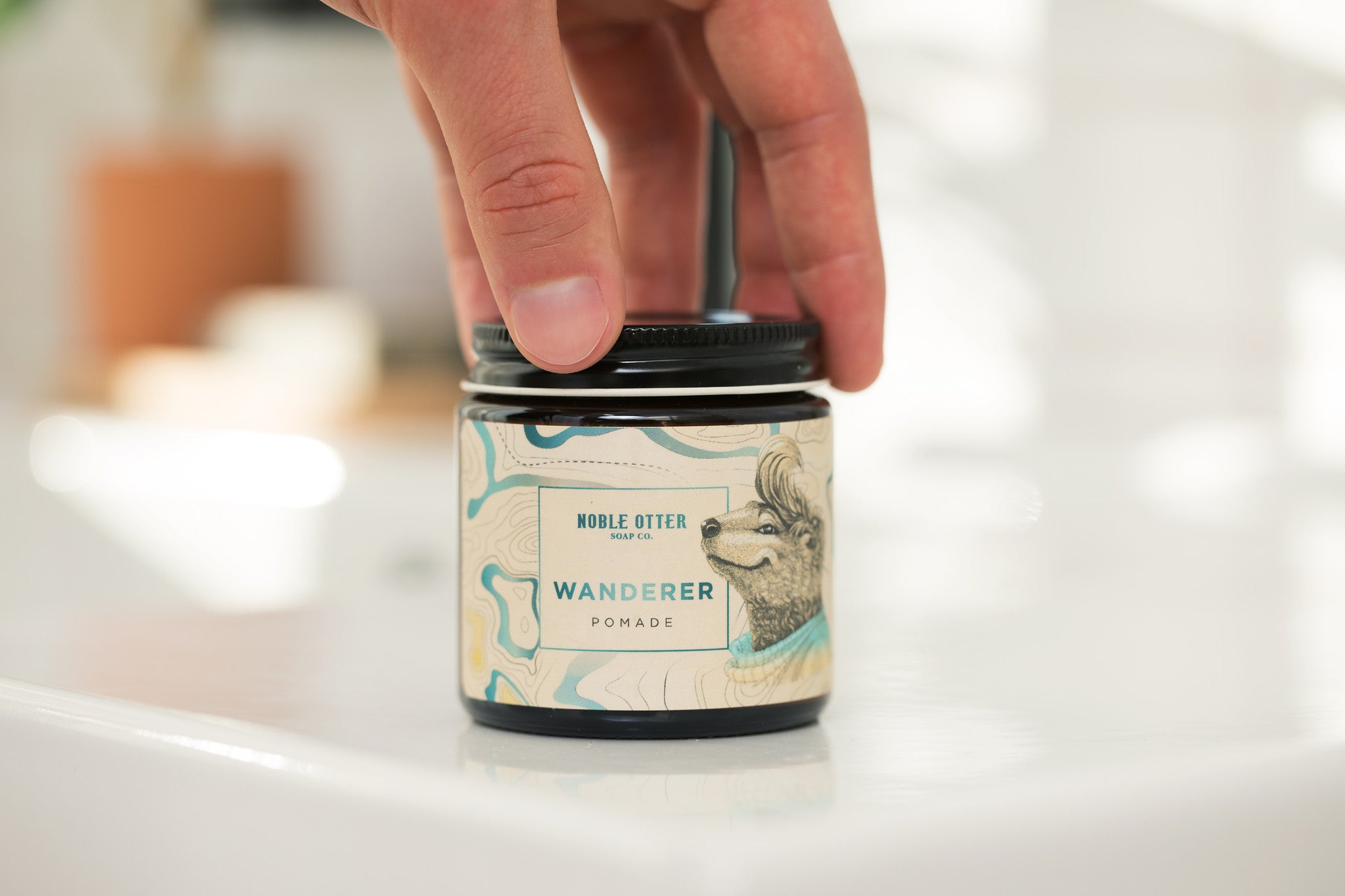 Noble Otter Wanderer pomata capelli tenuta media 96 g