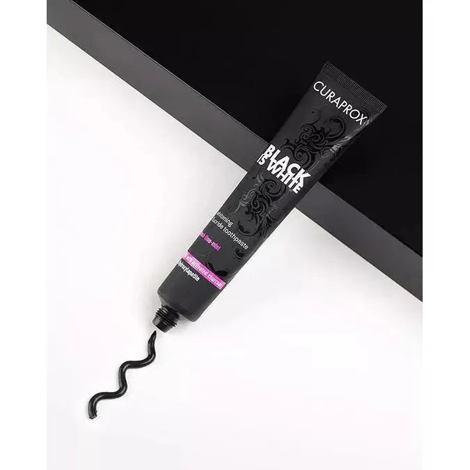 Pasteur Black is White dentifricio sbiancante 90 ml carbone