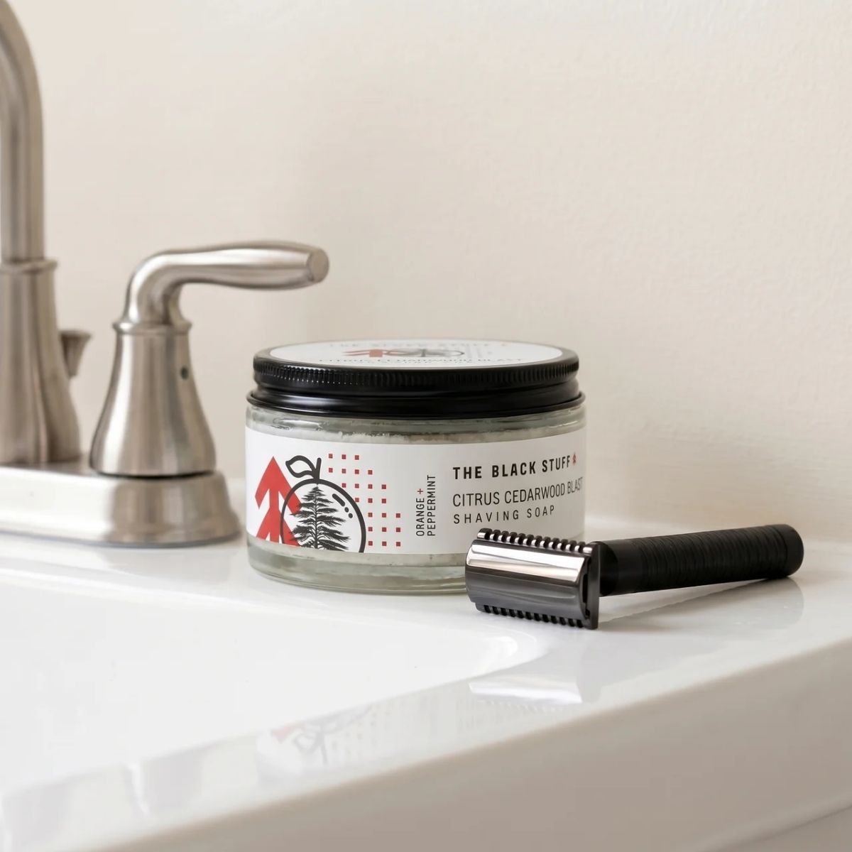 The Black Stuff Citrus Cedarwood Sapone da Barba 155 g Agrumi Cedro