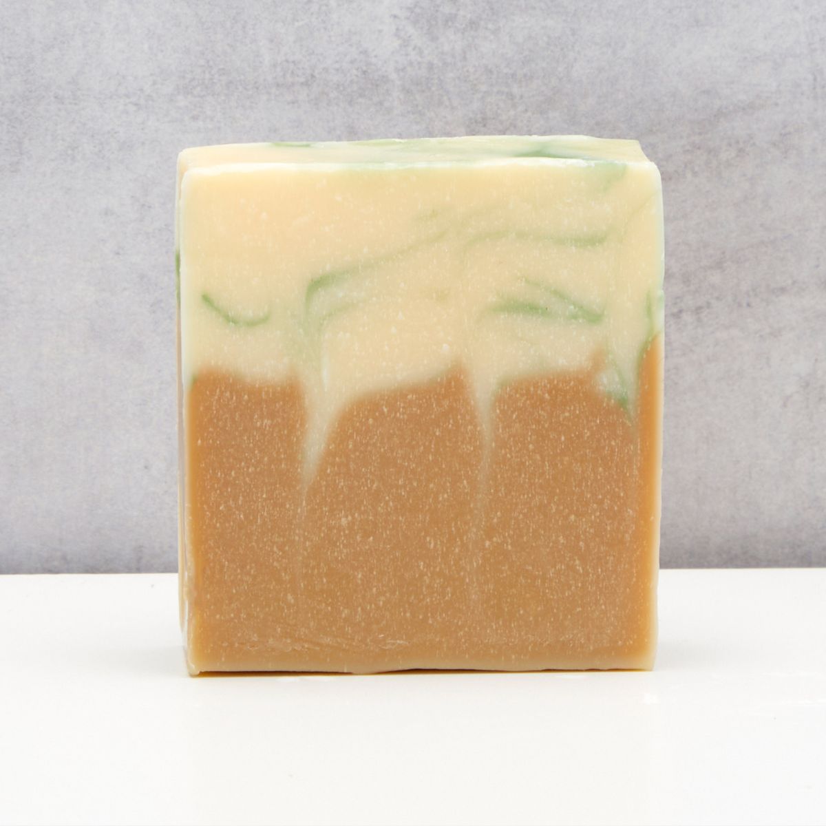 The Black Stuff Men's Bar Soap Mountain Tea sapone agrumi 130g