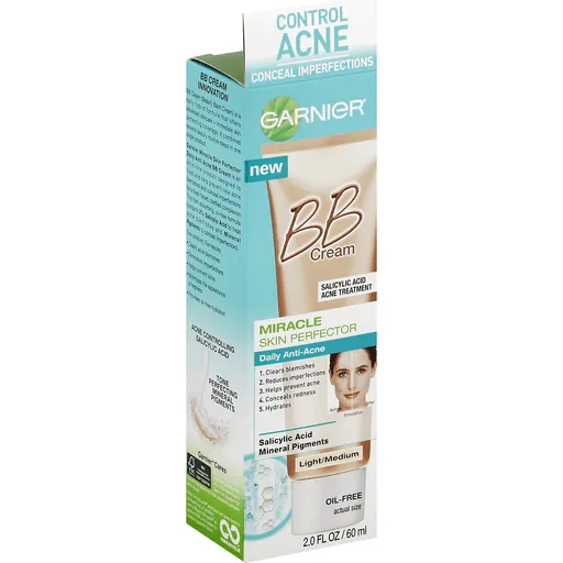 Garnier Miracle BB Cream viso Light Medium uniformante
