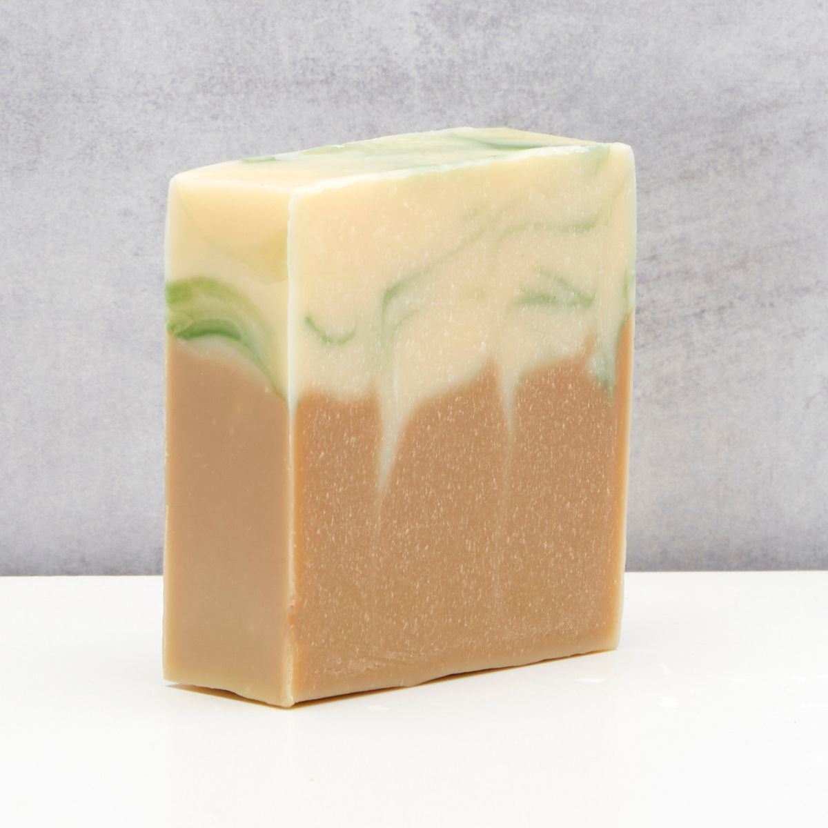 The Black Stuff Men's Bar Soap Mountain Tea sapone agrumi 130g