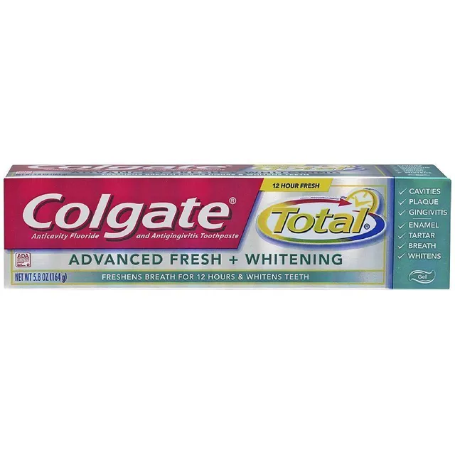 Colgate Total Advanced Fresh dentifricio gel sbiancante