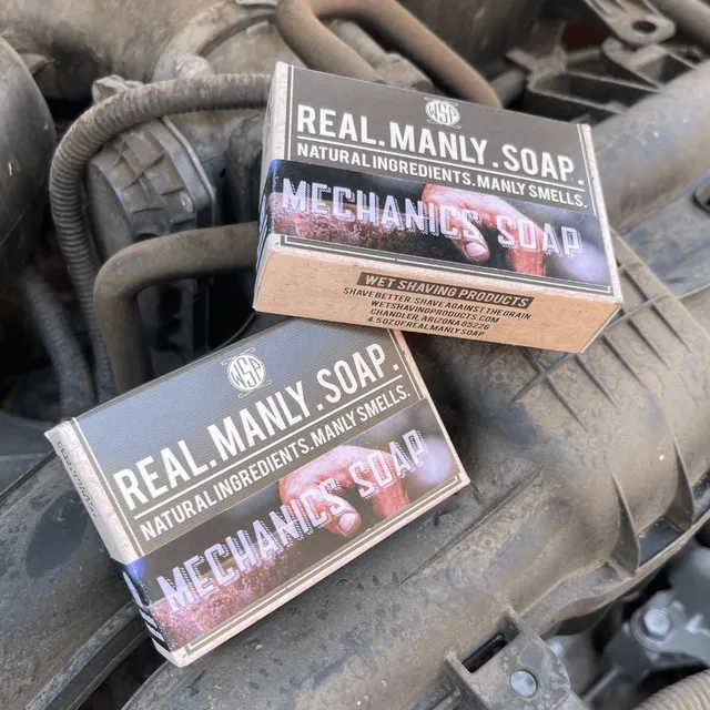 Wet Shaving Products Mechanic's Scrub Bar sapone mani grasso
