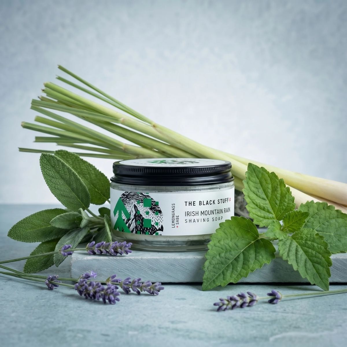 The Black Stuff Irish Mountain Rain sapone da barba 155g vetro
