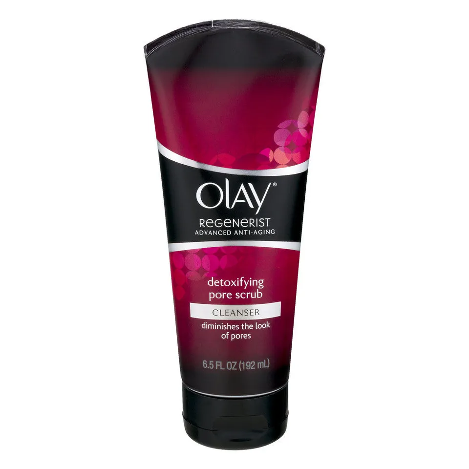 Olay Detoxifying Pore Scrub scrub viso 6.5 oz pori