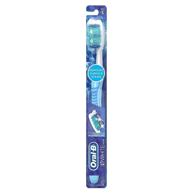 Oral-B 3D White Vivid 35 Spazzolino Morbido Sbiancante