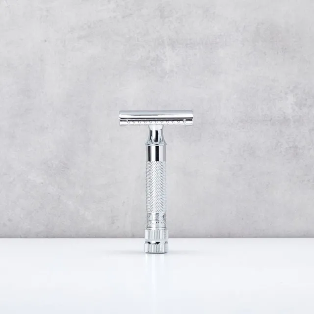 Merkur 34C rasoio di sicurezza cromato manico corto ottone 78g