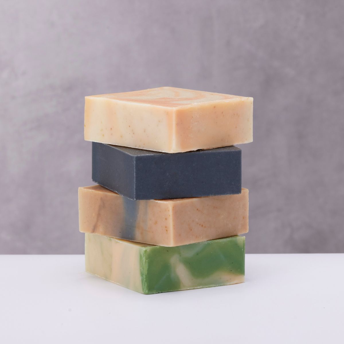 The Black Stuff Triple Crown set saponi uomo + deodorante