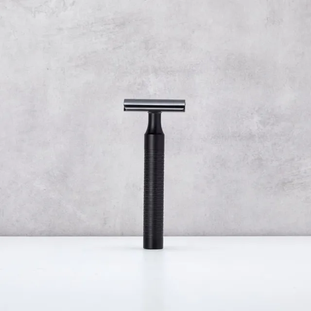 Mühle Jet Black rasoio di sicurezza closed comb nero