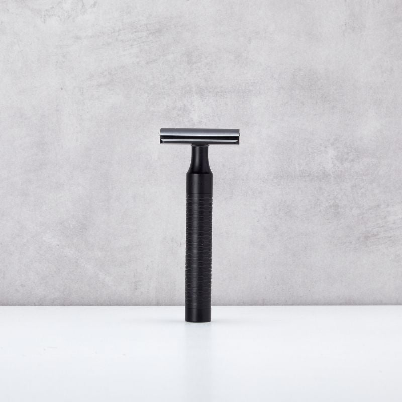 Mühle Jet Black rasoio di sicurezza closed comb nero